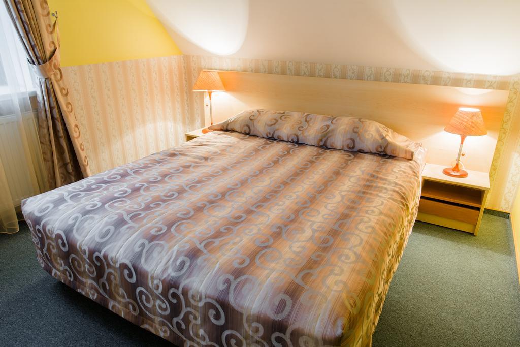 Hotel - Bar Grafaite Šiauliai Eksteriør billede
