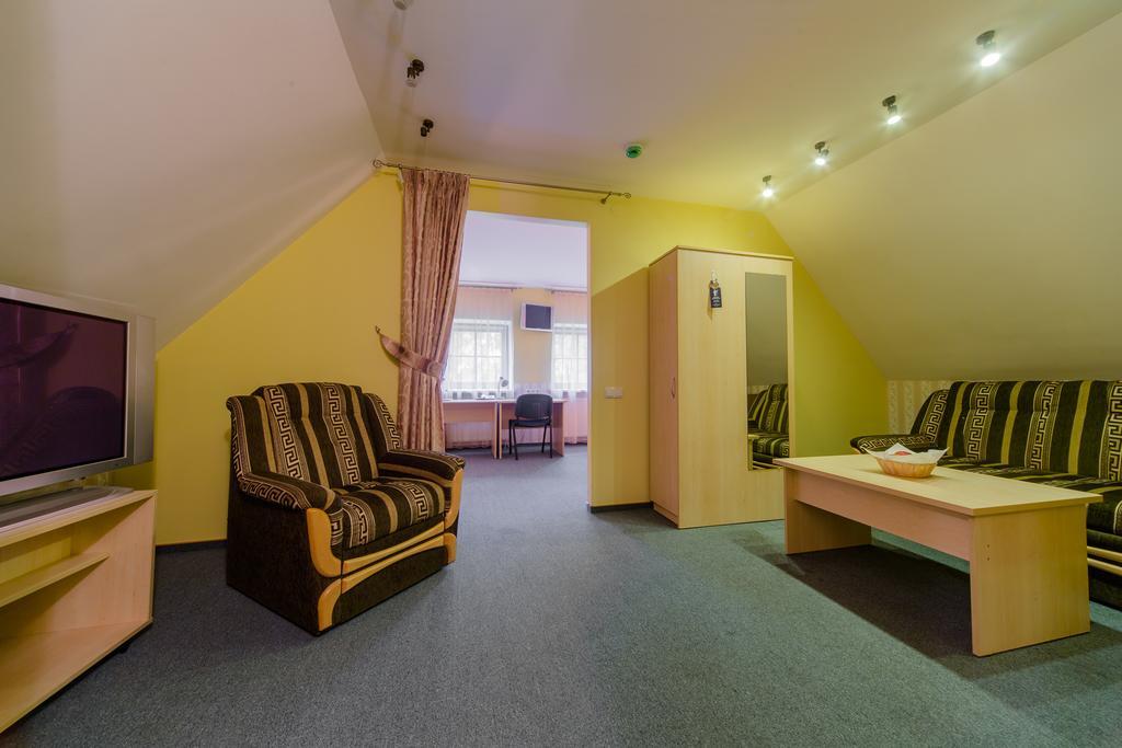 Hotel - Bar Grafaite Šiauliai Eksteriør billede