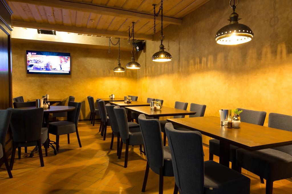 Hotel - Bar Grafaite Šiauliai Eksteriør billede